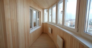 Отделка, остекление, утепление балконов в Воркуте от 205 руб. м/2.